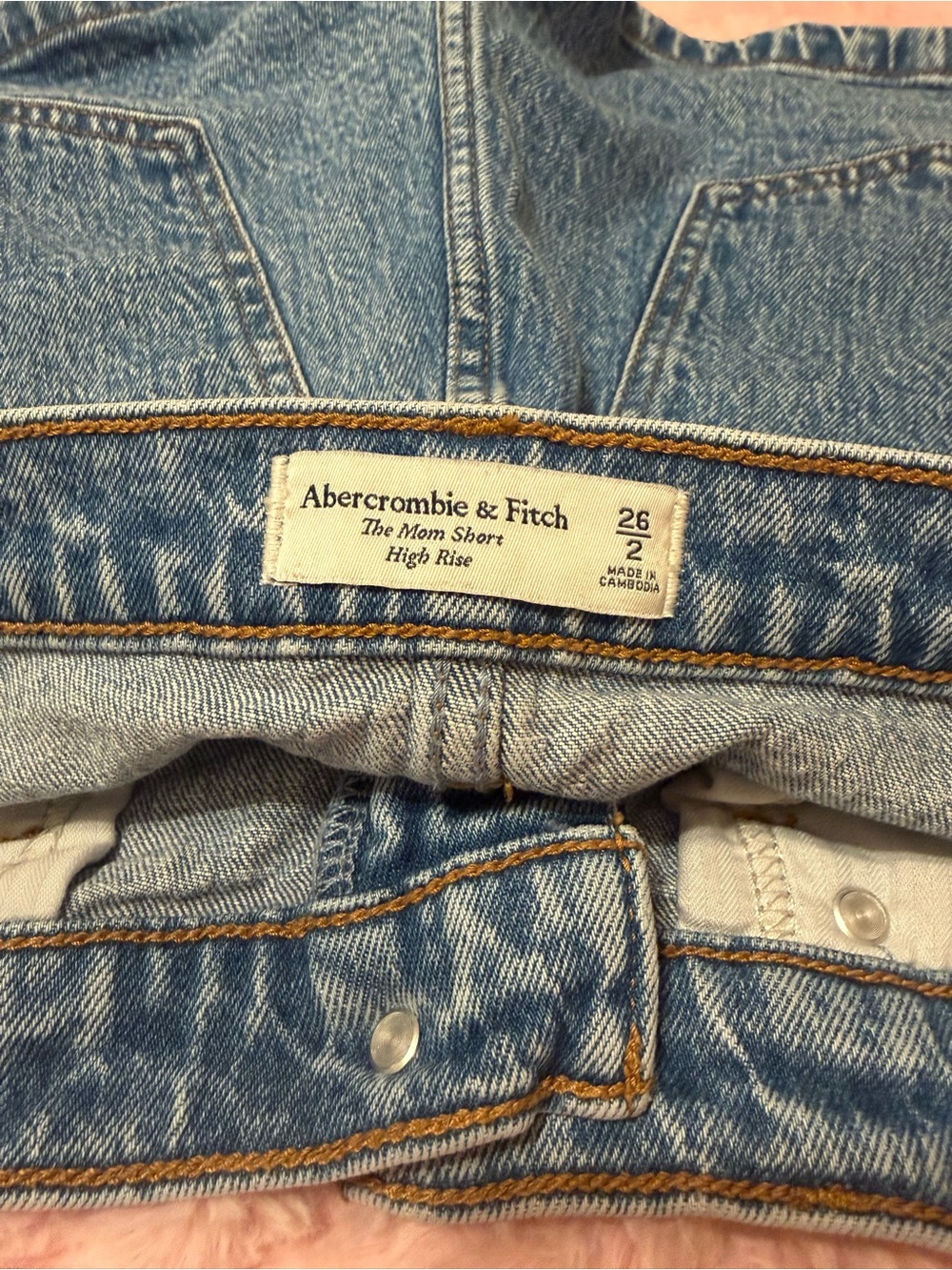 Abercrombie & fitch mom shorts - Picture 3 of 3
